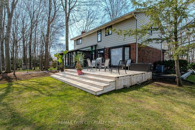 16 Camrose Dr N, House detached with 4 bedrooms, 4 bathrooms and 6 parking in Brantford ON | Image 29