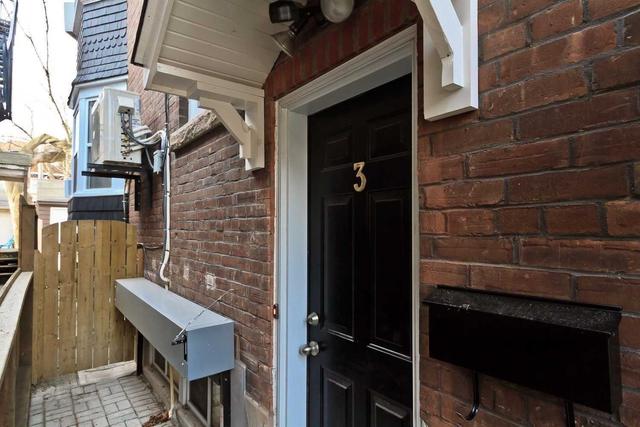 3 bsmnt - 624 Huron St, House other with 2 bedrooms, 2 bathrooms and 0 parking in Toronto ON | Image 23