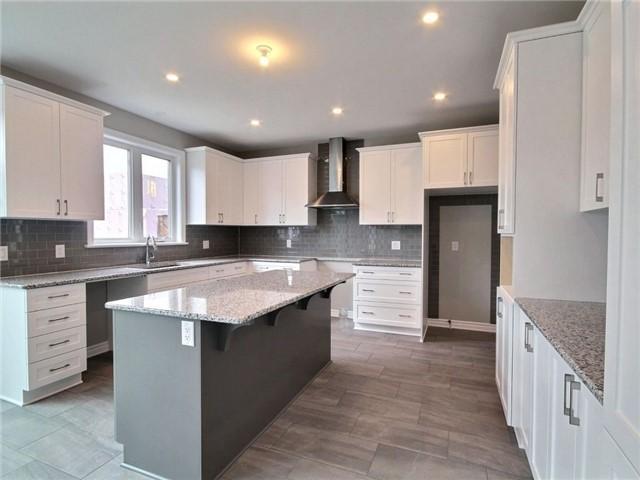 212 Helen Rapp Way, House detached with 4 bedrooms, 4 bathrooms and 4 parking in Ottawa ON | Image 6