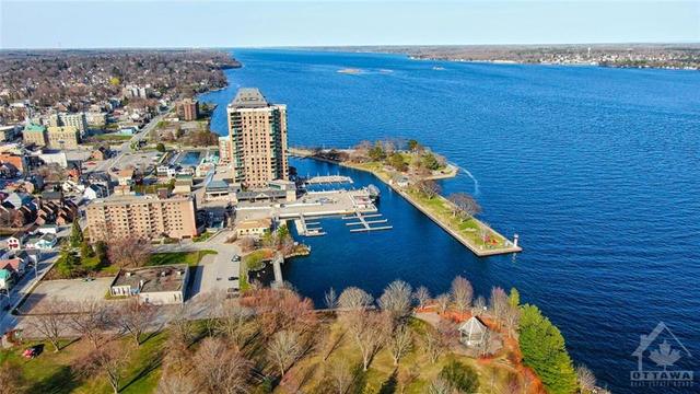2102 - 15 St Andrew Street, Condo with 2 bedrooms, 2 bathrooms and 2 parking in Brockville ON | Image 2
