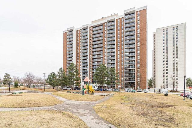 1601 - 21 Knightsbridge Rd, Condo with 3 bedrooms, 2 bathrooms and 1 parking in Brampton ON | Image 20