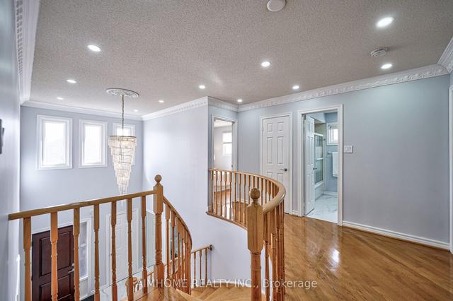 86 Springfield Dr, House detached with 4 bedrooms, 4 bathrooms and 4 parking in Markham ON | Image 14