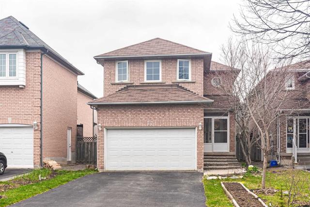77 Berwick Cres, House detached with 4 bedrooms, 3 bathrooms and 6 parking in Richmond Hill ON | Image 1