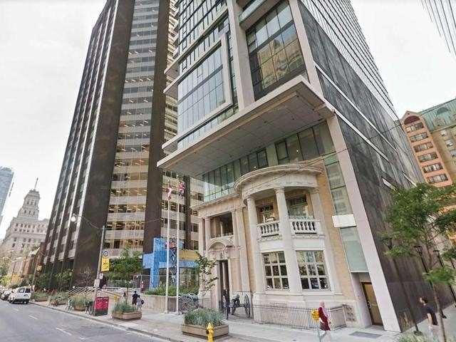 1001 - 426 University Ave, Condo with 1 bedrooms, 1 bathrooms and 0 parking in Toronto ON | Image 1