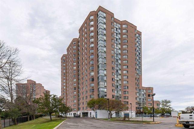 ph 5 - 41 Markbrook Lane, Condo with 2 bedrooms, 2 bathrooms and 1 parking in Toronto ON | Image 1