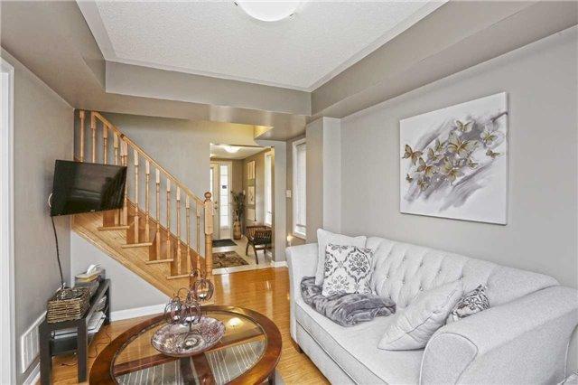 25 Bevington Rd, House attached with 3 bedrooms, 3 bathrooms and 2 parking in Brampton ON | Image 4