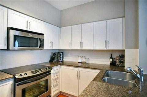 th 109 - 15 Windermere Ave, Townhouse with 2 bedrooms, 2 bathrooms and 1 parking in Toronto ON | Image 12