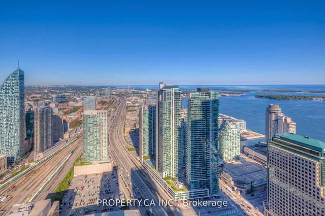 1501 - 65 Bremner Blvd, Condo with 2 bedrooms, 2 bathrooms and 0 parking in Toronto ON | Image 16