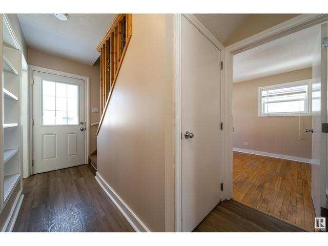 9920 144 Av Nw, House detached with 3 bedrooms, 1 bathrooms and 2 parking in Edmonton AB | Image 10