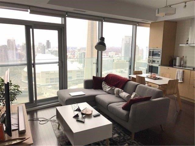 3806 - 14 York St, Condo with 2 bedrooms, 1 bathrooms and 1 parking in Toronto ON | Image 27