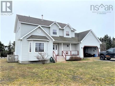 74 Woodland Street, House detached with 4 bedrooms, 2 bathrooms and null parking in Clark's Harbour NS | Card Image
