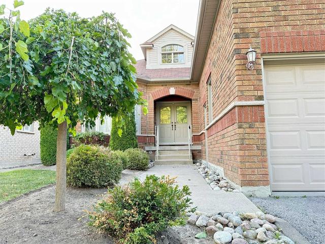 2344 Canterbury Cres, House detached with 3 bedrooms, 2 bathrooms and 4 parking in Pickering ON | Image 23