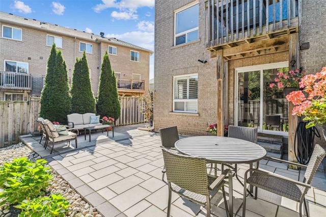 68 - 2280 Baronwood Dr, House attached with 3 bedrooms, 3 bathrooms and 2 parking in Oakville ON | Image 31