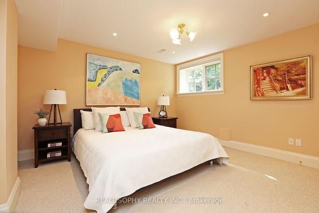 7 Purling Pl, House detached with 3 bedrooms, 5 bathrooms and 6 parking in Toronto ON | Image 24
