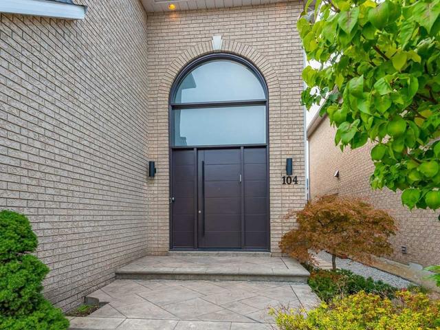 104 Macarthur Dr, House detached with 4 bedrooms, 5 bathrooms and 4 parking in Vaughan ON | Image 12