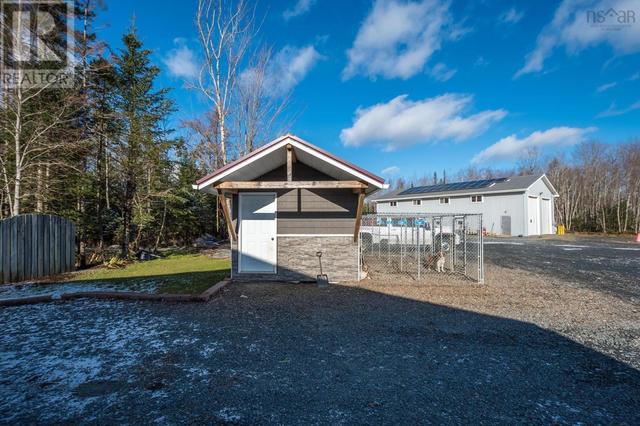 9073 Highway 14, House detached with 4 bedrooms, 3 bathrooms and null parking in East Hants NS | Image 3