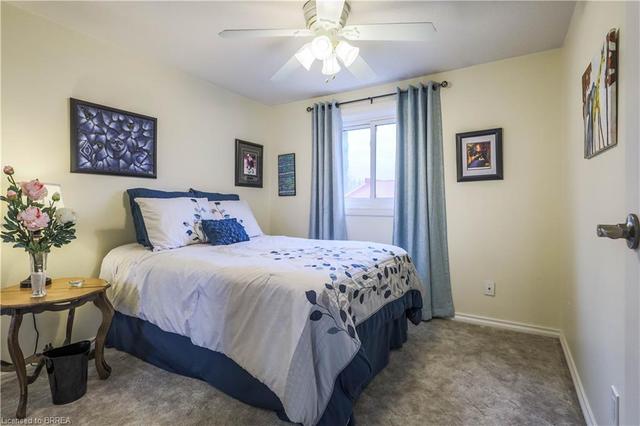 k - 21 Centennial Drive, House attached with 3 bedrooms, 1 bathrooms and 1 parking in Brantford ON | Image 16