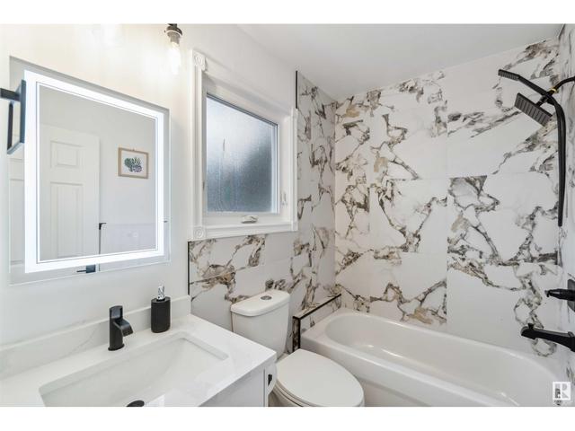 6308 132a Av Nw, House detached with 6 bedrooms, 3 bathrooms and null parking in Edmonton AB | Image 11