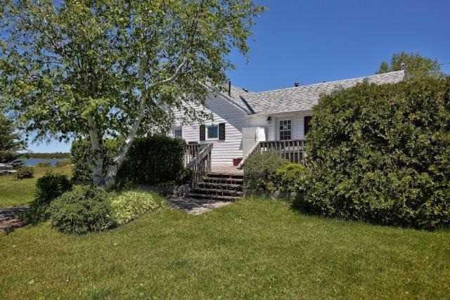 838 Pike Bay Rd, House detached with 2 bedrooms, 1 bathrooms and 3 parking in Northern Bruce Peninsula ON | Image 1
