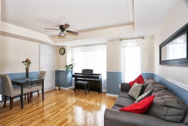106 - 42 Pinery Tr, Townhouse with 3 bedrooms, 2 bathrooms and 1 parking in Toronto ON | Image 4