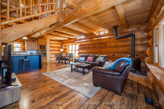 1182 Dorcas Bay Rd, House detached with 2 bedrooms, 2 bathrooms and 8 parking in Northern Bruce Peninsula ON | Image 37