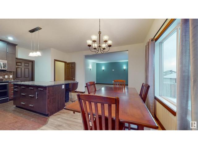 18 Valarie Ba, House detached with 4 bedrooms, 4 bathrooms and 4 parking in Spruce Grove AB | Image 13