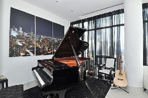 4603 - 33 Charles St E, Condo with 2 bedrooms, 3 bathrooms and 2 parking in Toronto ON | Image 7