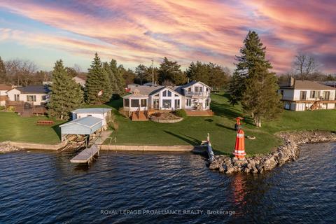 45 Peats Point Rd, Prince Edward County, ON, K8N4Z7 | Card Image