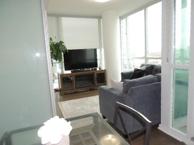 1202 - 223 Webb Dr, Condo with 2 bedrooms, 2 bathrooms and 1 parking in Mississauga ON | Image 28