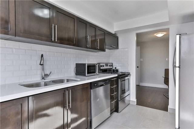 365 - 49 Mc Caul St, Condo with 1 bedrooms, 1 bathrooms and null parking in Toronto ON | Image 11
