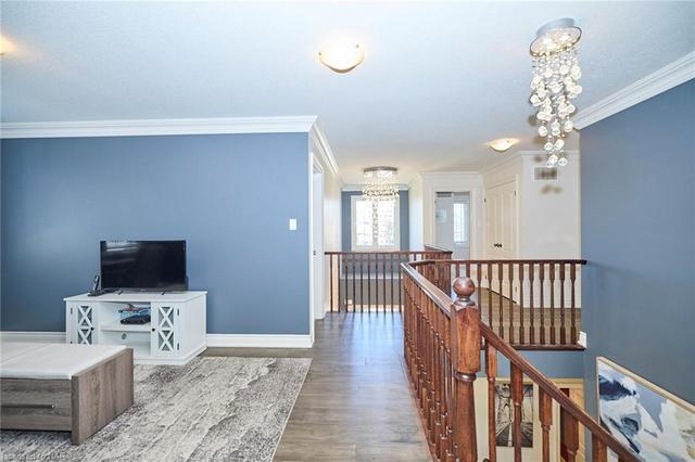 8947 Kudlac Street, House detached with 5 bedrooms, 4 bathrooms and 7 parking in Niagara Falls ON | Image 26