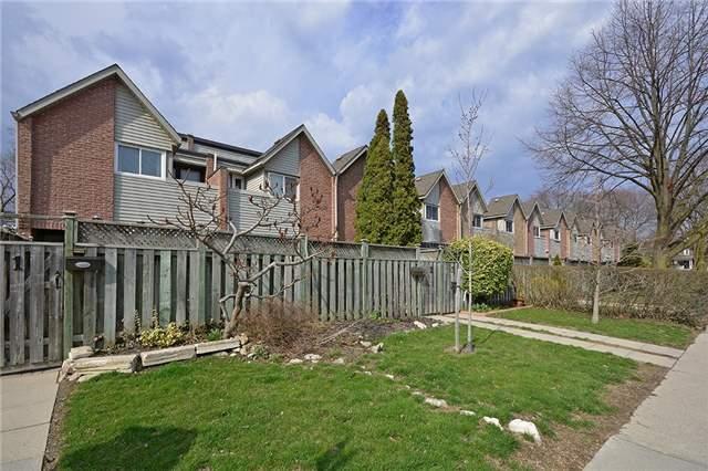 Th16 - 50 Battenberg Ave, Townhouse with 2 bedrooms, 1 bathrooms and 1 parking in Toronto ON | Image 14