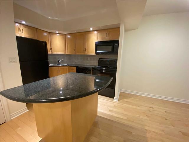228 - 250 Wellington St W, Condo with 1 bedrooms, 1 bathrooms and 1 parking in Toronto ON | Image 15