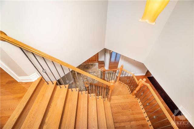 125 Issam Private, House detached with 5 bedrooms, 4 bathrooms and 4 parking in Ottawa ON | Image 16
