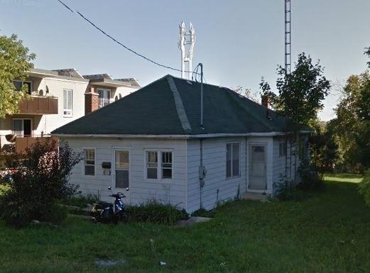 223 Bloor St W, House detached with 3 bedrooms, 1 bathrooms and 4 parking in Oshawa ON | Image 1