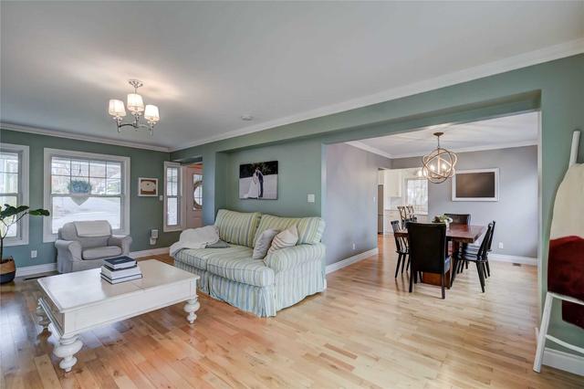 74 Waubeek St, House detached with 3 bedrooms, 4 bathrooms and 6 parking in Parry Sound ON | Image 28