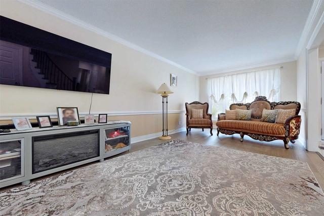 7 Mitchell Ave, House detached with 3 bedrooms, 4 bathrooms and 8 parking in Brampton ON | Image 34