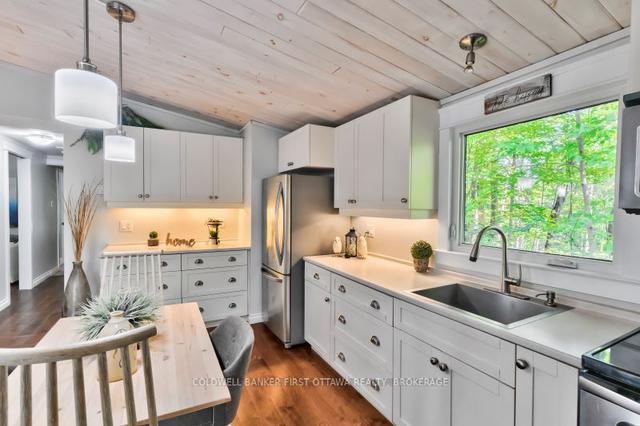 52 a Virgin Lake Lane, House detached with 3 bedrooms, 1 bathrooms and 8 parking in Greater Madawaska ON | Image 4