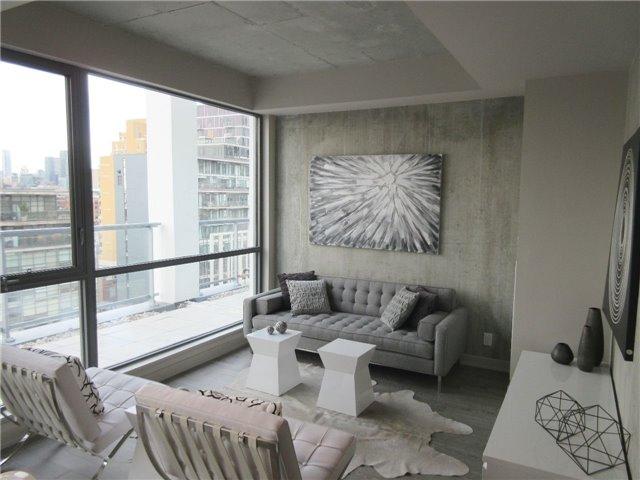 ph1023 - 39 Brant St, Condo with 2 bedrooms, 3 bathrooms and 1 parking in Toronto ON | Image 1