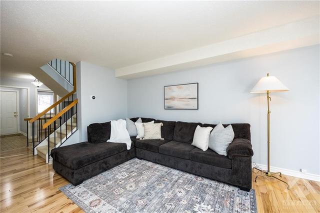 46 - 710 Coronation Avenue, Townhouse with 3 bedrooms, 3 bathrooms and 2 parking in Ottawa ON | Image 7