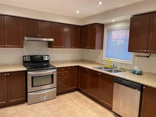 unit#1 - 3040 Fifth Line W, Townhouse with 3 bedrooms, 4 bathrooms and 2 parking in Mississauga ON | Image 12
