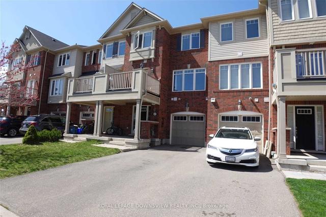 437 Dalhousie Gate, House attached with 2 bedrooms, 2 bathrooms and 3 parking in Milton ON | Image 1