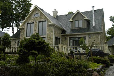 1865 Champlain Rd, House detached with 4 bedrooms, 3 bathrooms and 5 parking in Tiny ON | Image 1