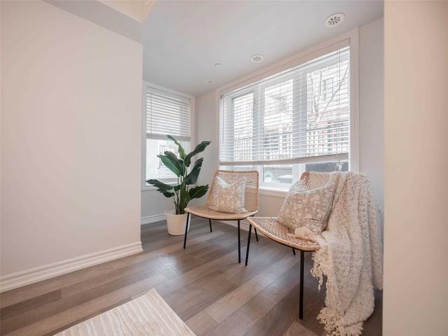 60 - 130 Twenty Fourth St, Townhouse with 2 bedrooms, 2 bathrooms and 1 parking in Toronto ON | Image 8