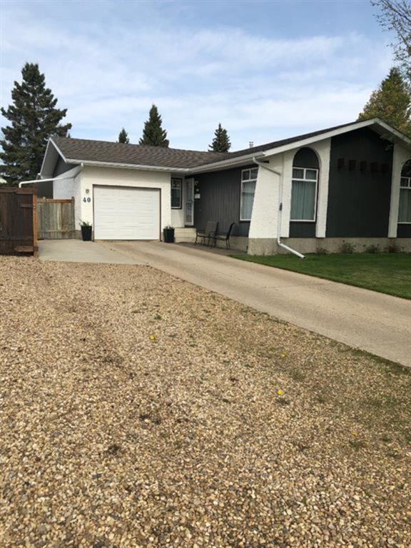 40 Addinell Avenue, House detached with 4 bedrooms, 2 bathrooms and 4 parking in Red Deer AB | Image 1