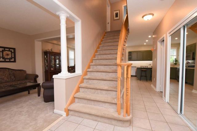 2109 Oak Grove Pl, House detached with 4 bedrooms, 3 bathrooms and 4 parking in Burlington ON | Image 33
