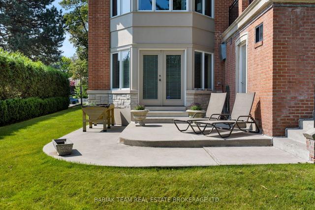 8 Country Club Dr, House detached with 6 bedrooms, 7 bathrooms and 9 parking in Toronto ON | Image 32