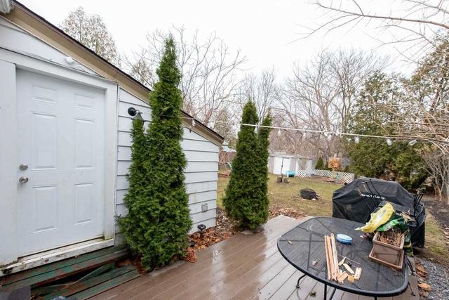 27 Eastchester Ave, House detached with 3 bedrooms, 1 bathrooms and 2 parking in St. Catharines ON | Image 28