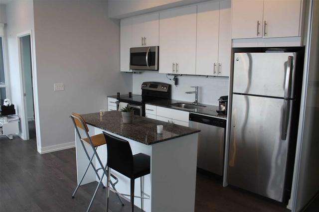 1002 - 2055 Danforth Ave, Condo with 2 bedrooms, 2 bathrooms and 1 parking in Toronto ON | Image 7