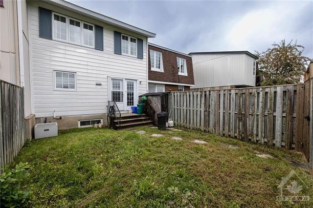 419 Kintyre Private, Townhouse with 3 bedrooms, 2 bathrooms and 1 parking in Ottawa ON | Image 26